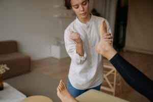 what are 3 fastest natural calm techniques therapists recommend